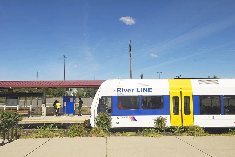 NJ Transit Light Rail Commuter Line - Onsite Florence Stop