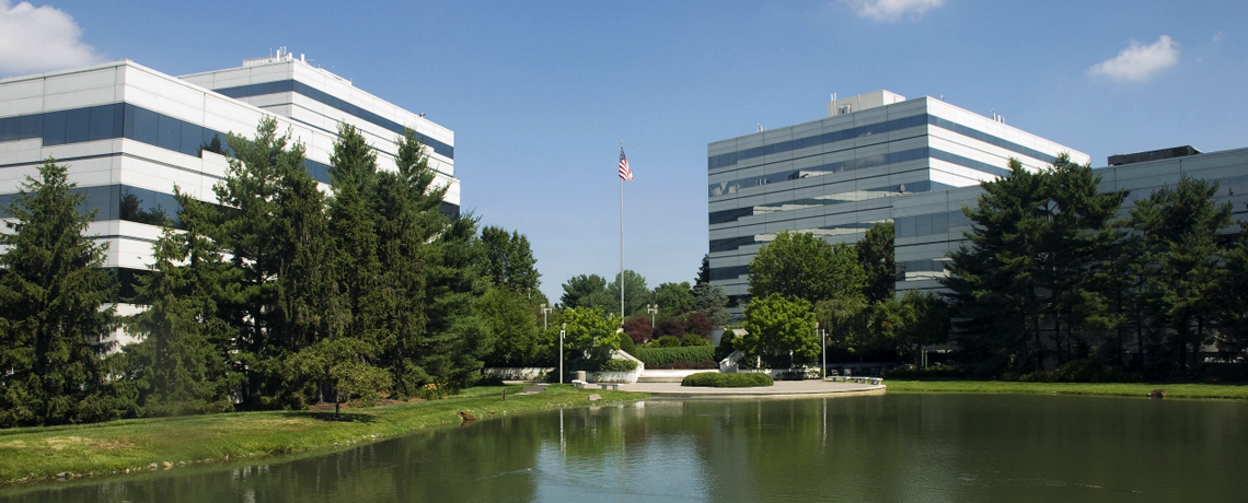 The Laurel Corporate Center enjoys a location with maximum visibility and direct access to I-295